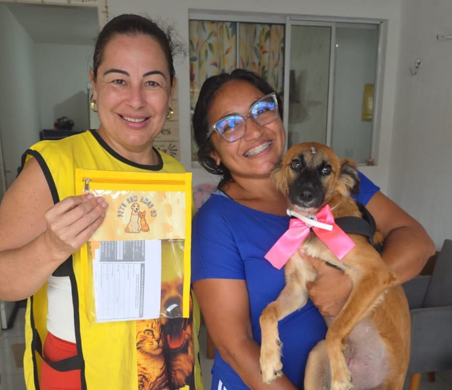 Rebecca com a nova família